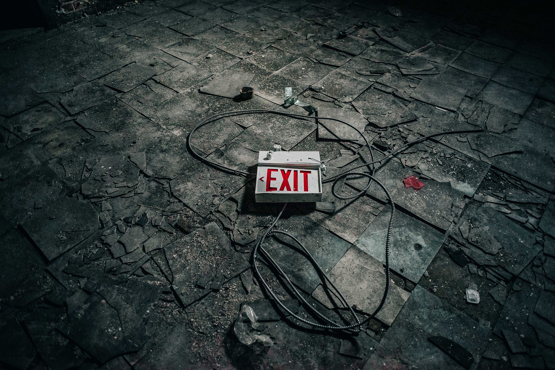 It's a fact of life that employees leave companies, but a trained eye can see the signs that an exit is on the horizon (Pixabay)